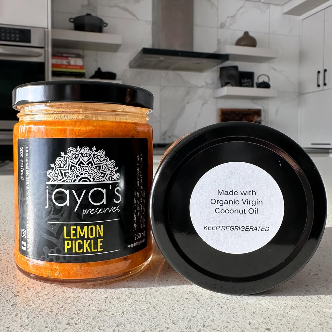 While we’ve been enjoying a break from markets, we’re still busy making preserves with seasonal citrus.  We love the way